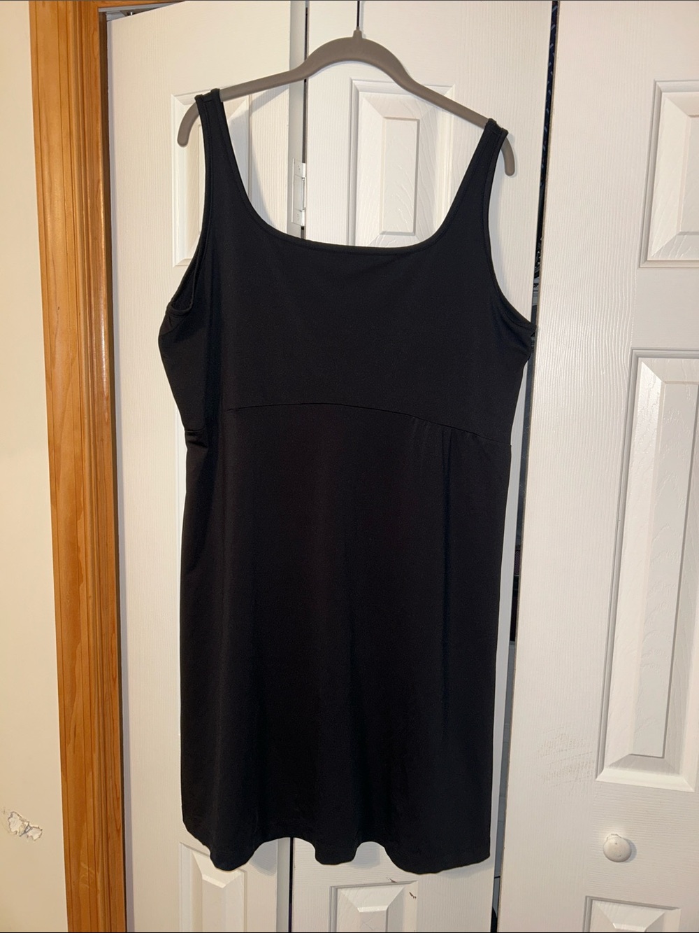 Classic Black Sleeveless Midi Dress